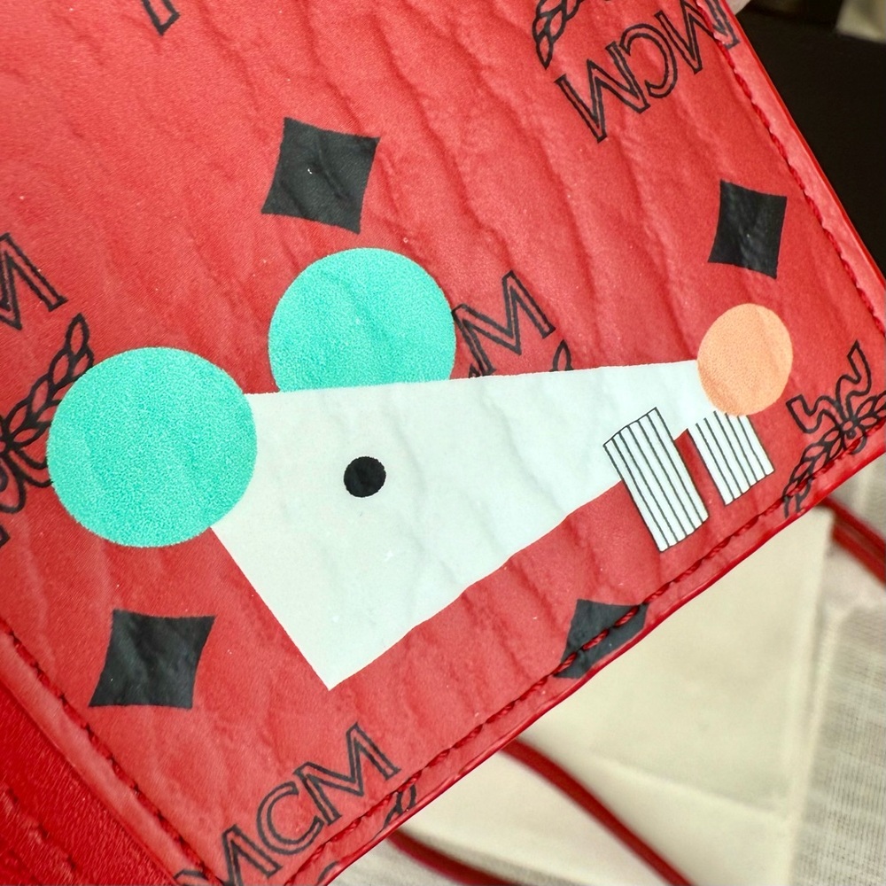 NEW! Unisex MCM Viva Red Visetos Year Of The Mouse Lanyard Card Holder - Picture 9 of 17